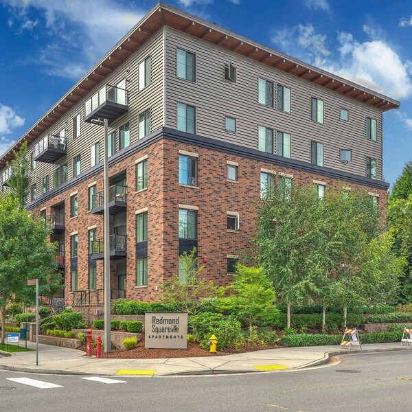 rsz_1side_exterior_photo_1_copy